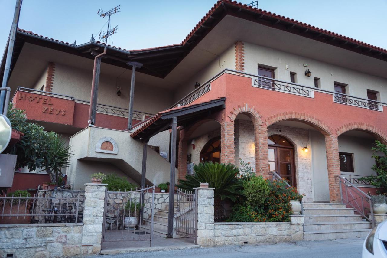 Hotel Zeus Áfitos Extérieur photo