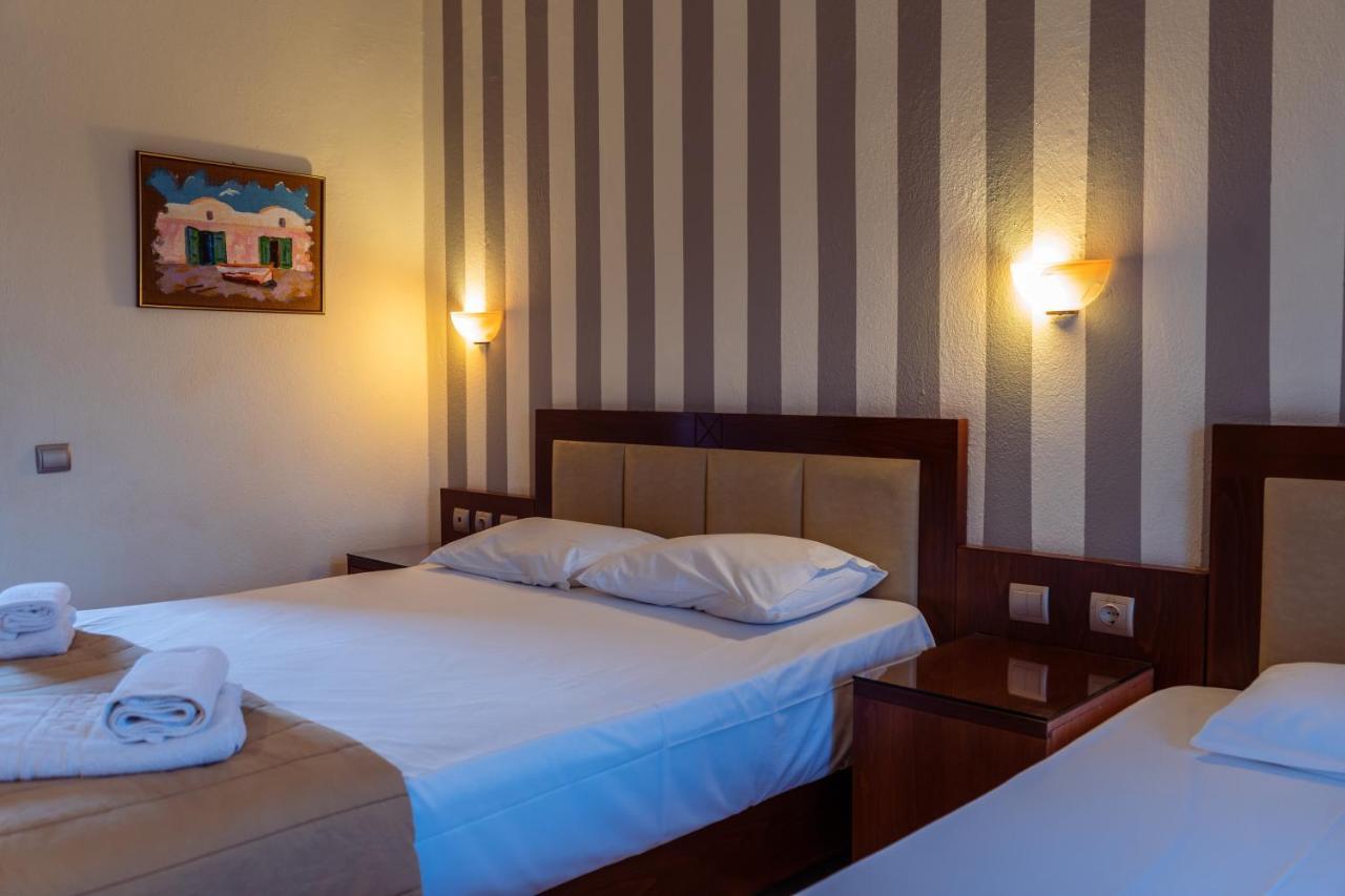 Hotel Zeus Áfitos Extérieur photo