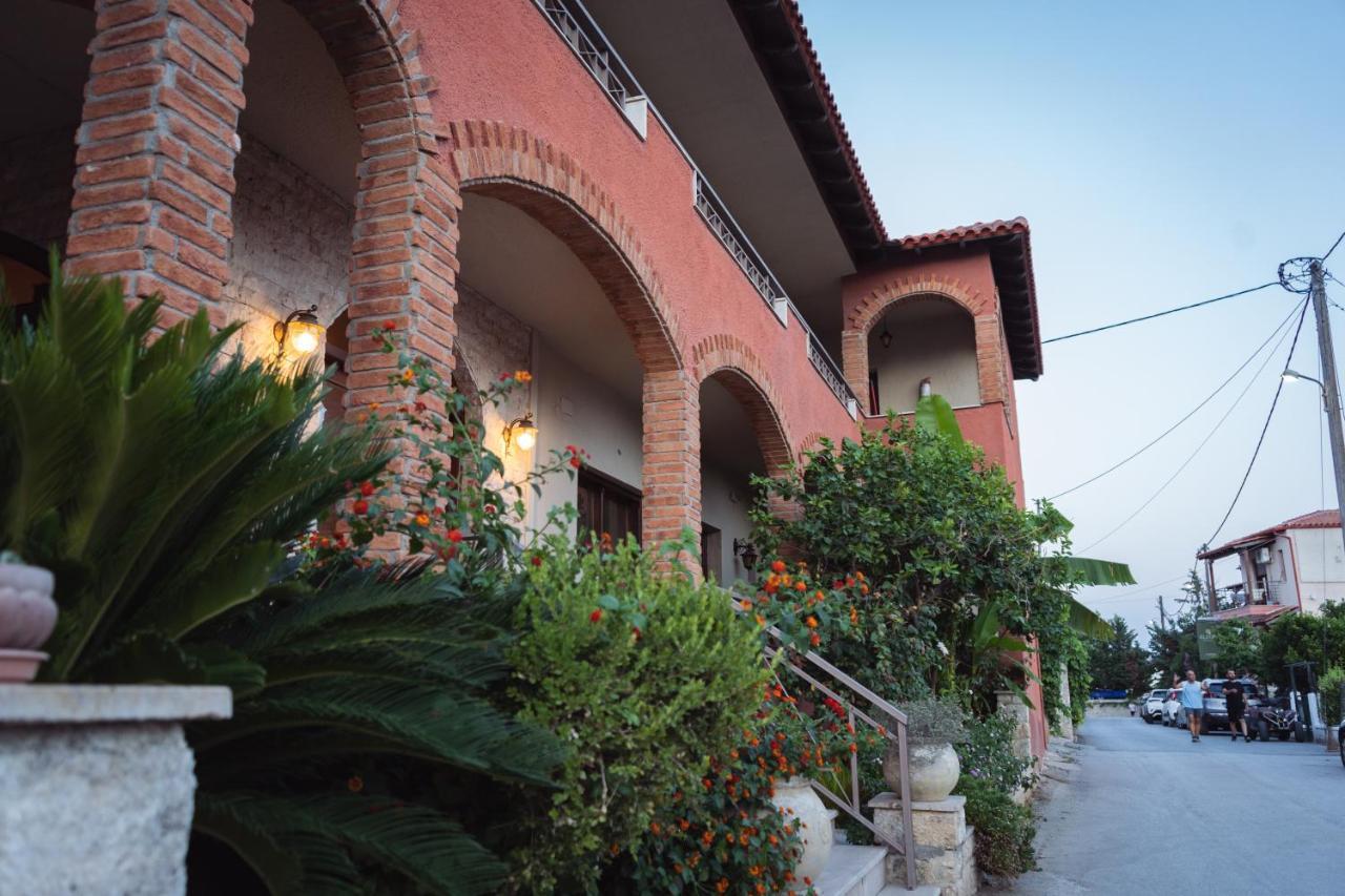 Hotel Zeus Áfitos Extérieur photo