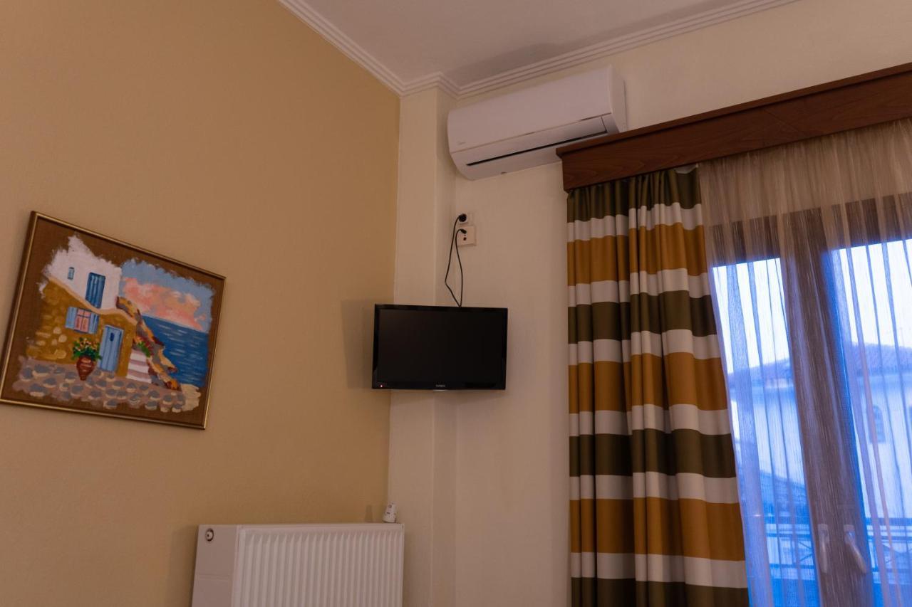 Hotel Zeus Áfitos Extérieur photo