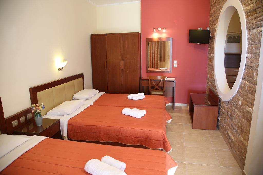 Hotel Zeus Áfitos Extérieur photo