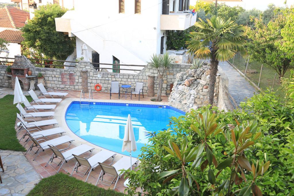 Hotel Zeus Áfitos Extérieur photo