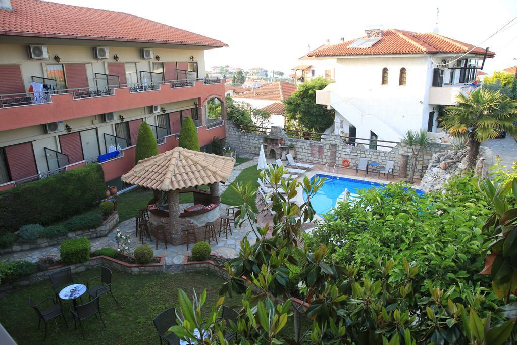 Hotel Zeus Áfitos Extérieur photo