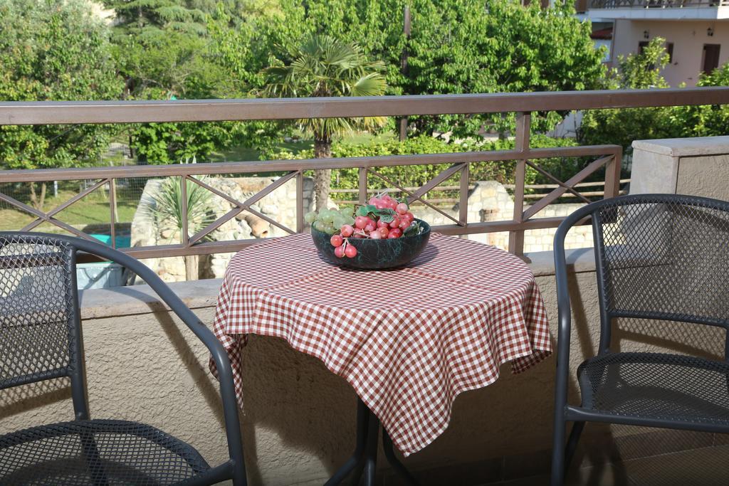 Hotel Zeus Áfitos Extérieur photo