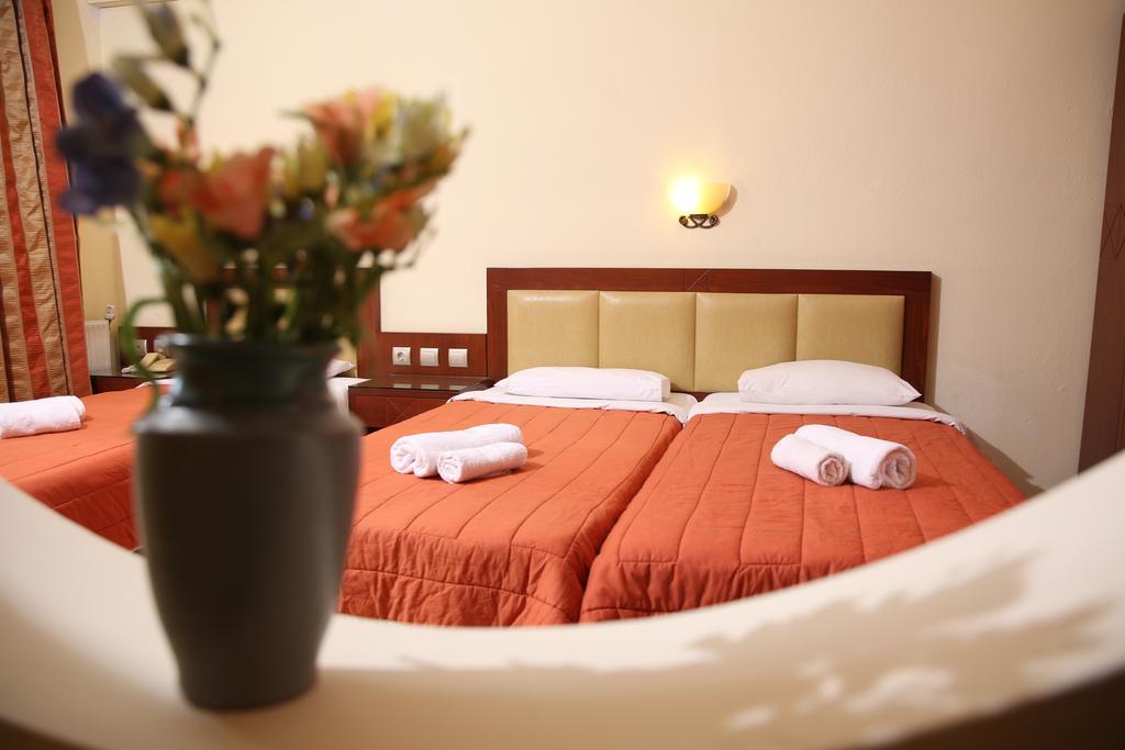 Hotel Zeus Áfitos Extérieur photo