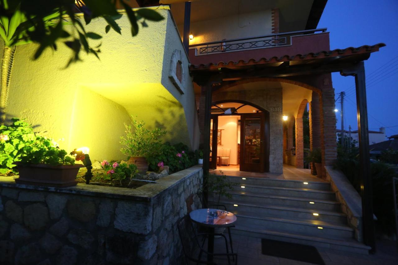 Hotel Zeus Áfitos Extérieur photo